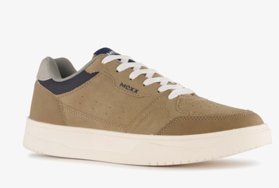 Mexx: Innovazione e Stile nel Mercato Italiano dell'Abbigliamento e delle Scarpe